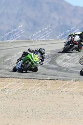 media/Oct-05-2025-CVMA (Sun) [[beeef4f201]]/Race 11-500-400(4)-350 Supersport/